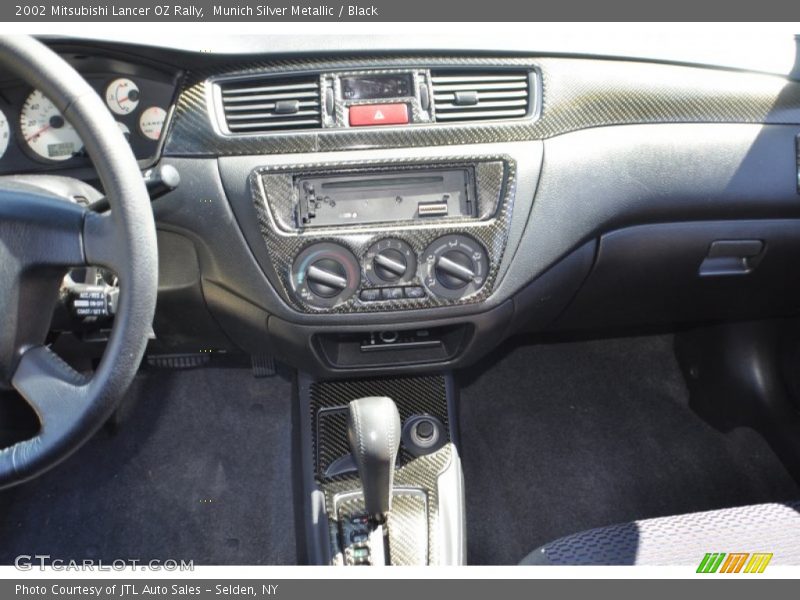 Munich Silver Metallic / Black 2002 Mitsubishi Lancer OZ Rally