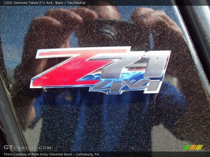 Black / Tan/Neutral 2005 Chevrolet Tahoe Z71 4x4