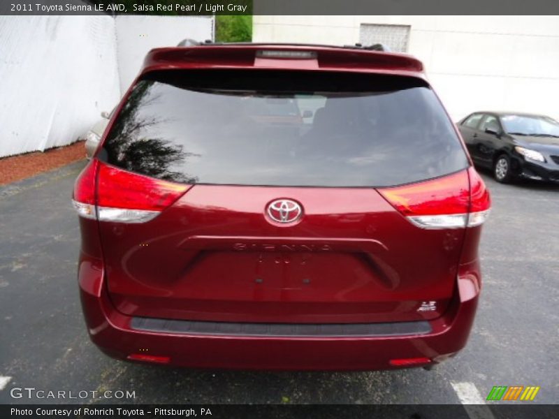 Salsa Red Pearl / Light Gray 2011 Toyota Sienna LE AWD