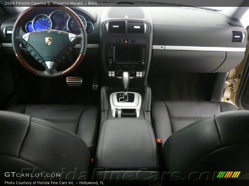 Prosecco Metallic / Black 2004 Porsche Cayenne S