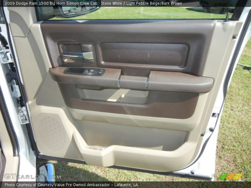 Stone White / Light Pebble Beige/Bark Brown 2009 Dodge Ram 1500 Big Horn Edition Crew Cab