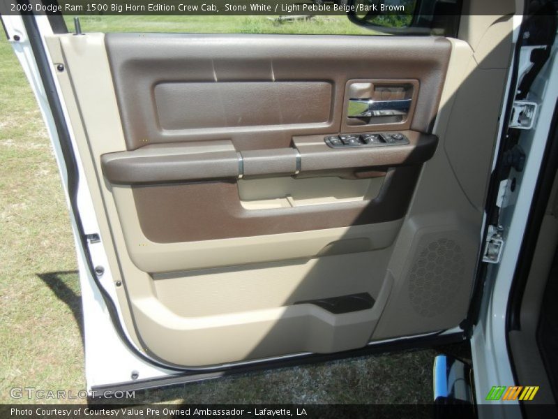 Stone White / Light Pebble Beige/Bark Brown 2009 Dodge Ram 1500 Big Horn Edition Crew Cab