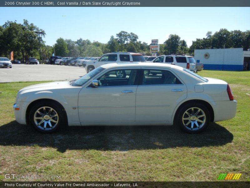 Cool Vanilla / Dark Slate Gray/Light Graystone 2006 Chrysler 300 C HEMI