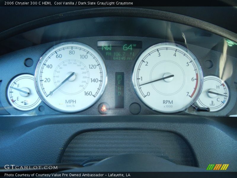 Cool Vanilla / Dark Slate Gray/Light Graystone 2006 Chrysler 300 C HEMI
