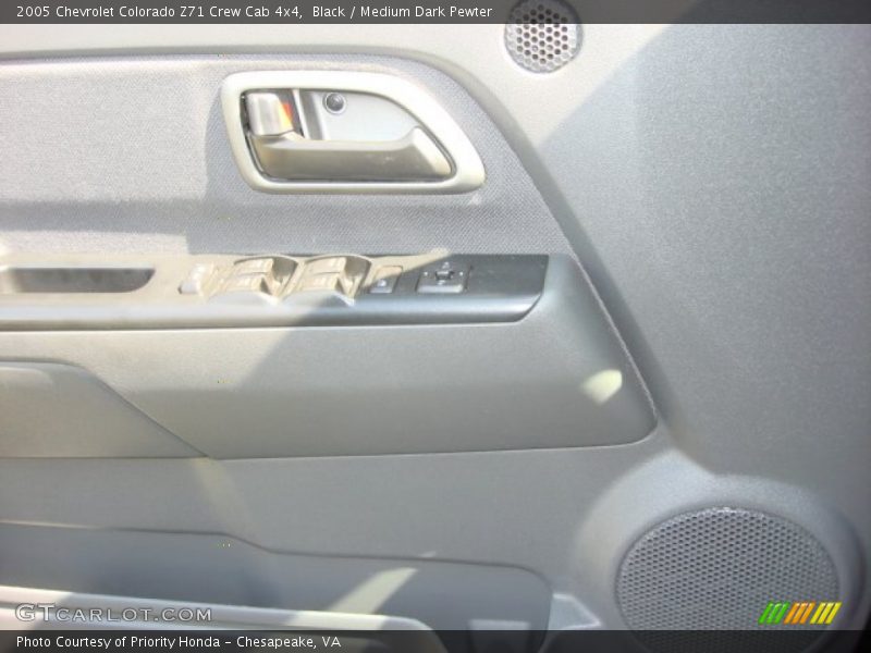 Black / Medium Dark Pewter 2005 Chevrolet Colorado Z71 Crew Cab 4x4