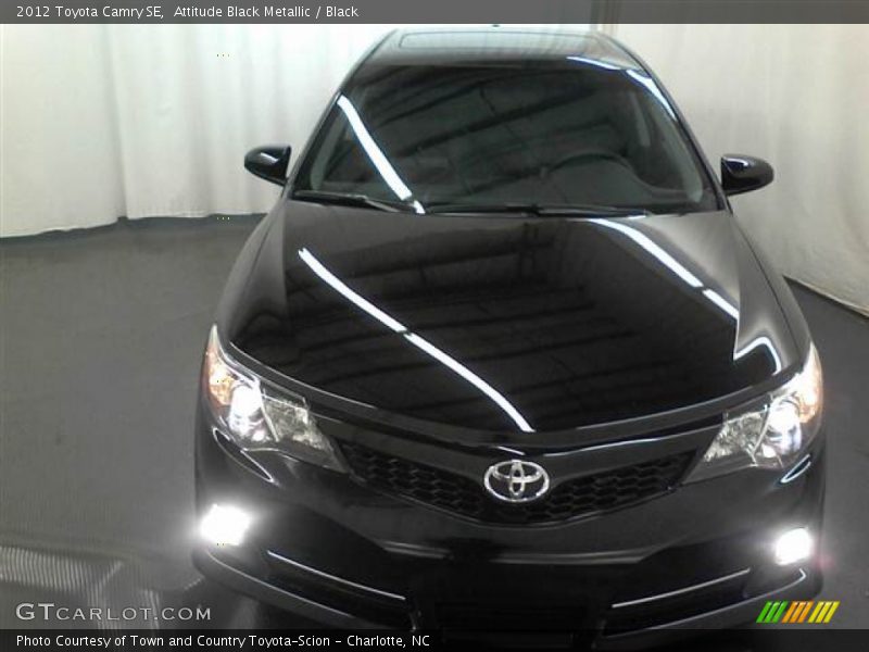 Attitude Black Metallic / Black 2012 Toyota Camry SE