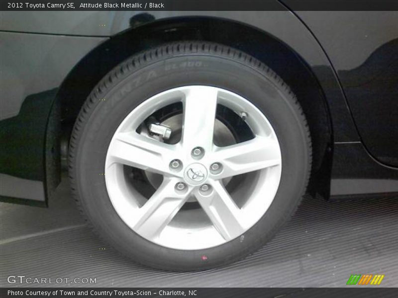 Attitude Black Metallic / Black 2012 Toyota Camry SE