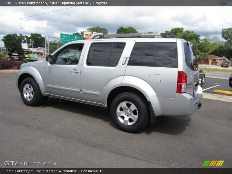 Silver Lightning Metallic / Graphite 2006 Nissan Pathfinder S