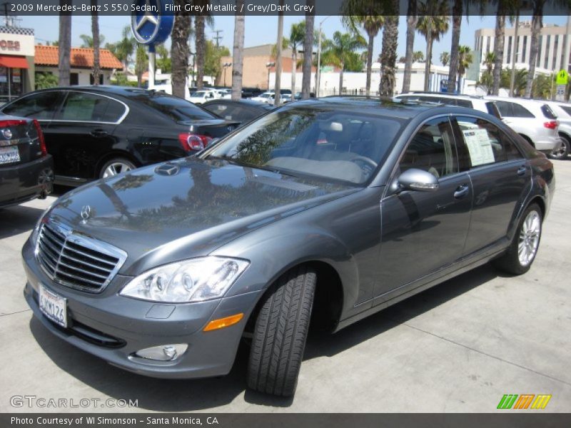 Flint Grey Metallic / Grey/Dark Grey 2009 Mercedes-Benz S 550 Sedan