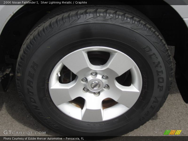 Silver Lightning Metallic / Graphite 2006 Nissan Pathfinder S