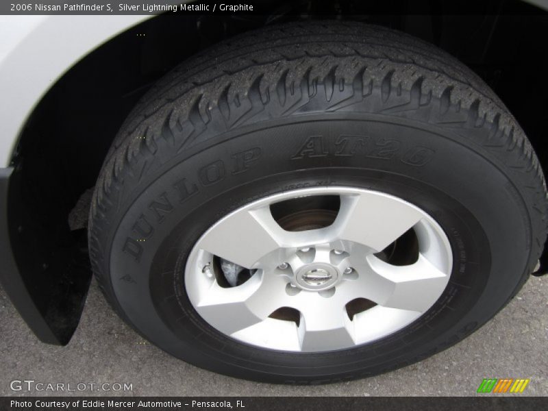 Silver Lightning Metallic / Graphite 2006 Nissan Pathfinder S