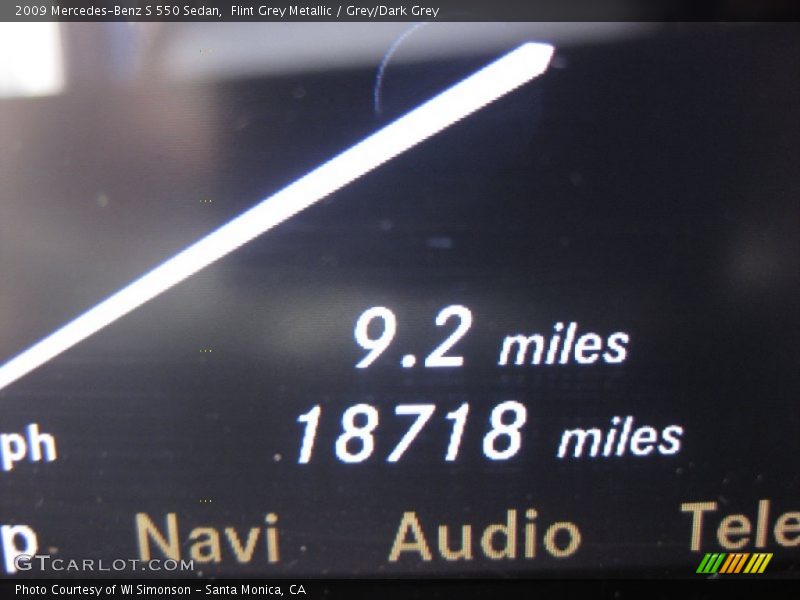 Flint Grey Metallic / Grey/Dark Grey 2009 Mercedes-Benz S 550 Sedan