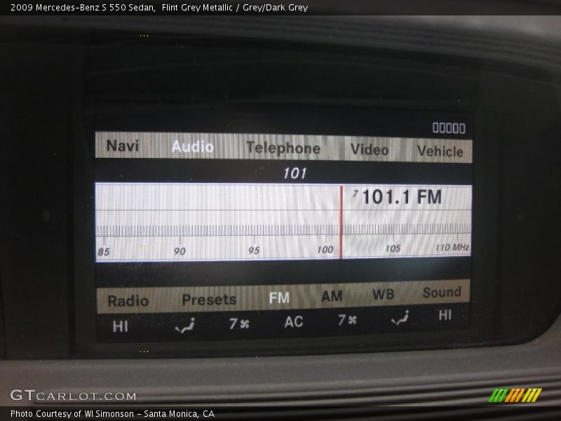 Flint Grey Metallic / Grey/Dark Grey 2009 Mercedes-Benz S 550 Sedan