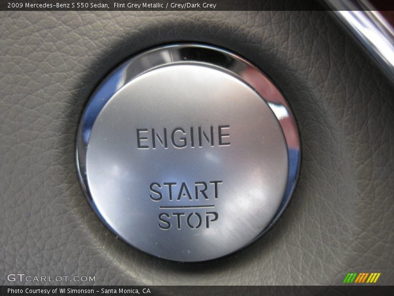 Flint Grey Metallic / Grey/Dark Grey 2009 Mercedes-Benz S 550 Sedan