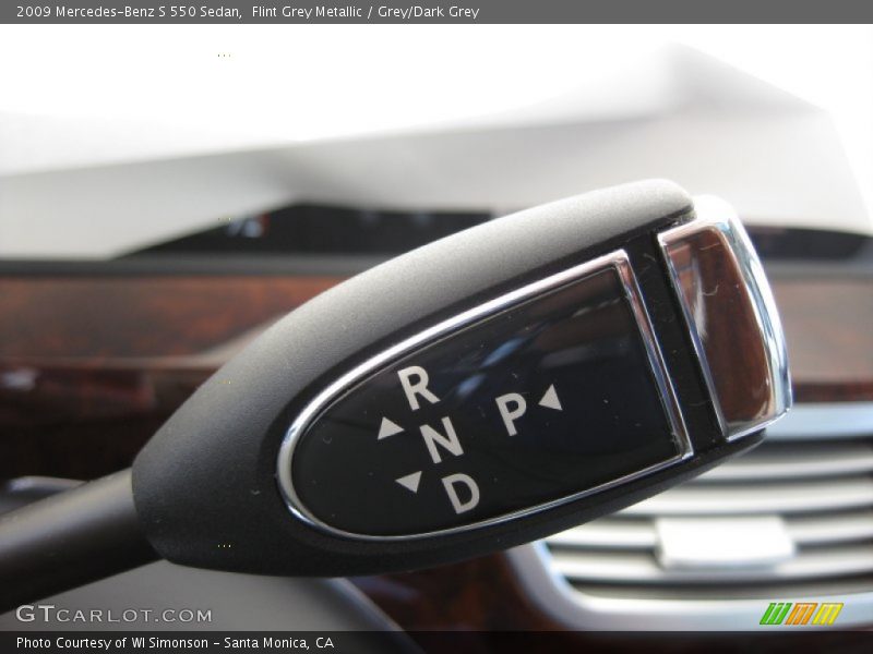 Flint Grey Metallic / Grey/Dark Grey 2009 Mercedes-Benz S 550 Sedan