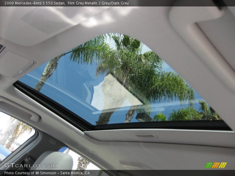 Flint Grey Metallic / Grey/Dark Grey 2009 Mercedes-Benz S 550 Sedan