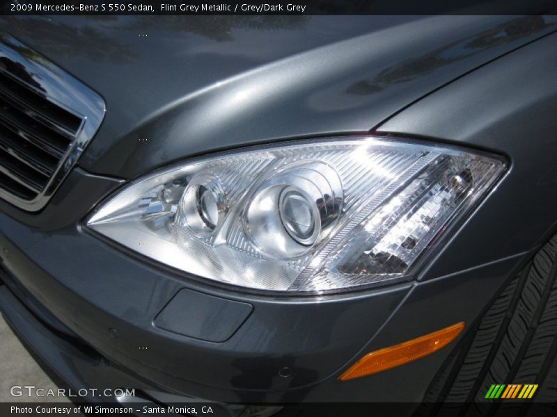Flint Grey Metallic / Grey/Dark Grey 2009 Mercedes-Benz S 550 Sedan