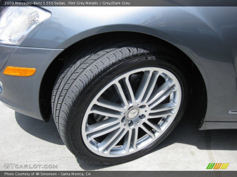 Flint Grey Metallic / Grey/Dark Grey 2009 Mercedes-Benz S 550 Sedan