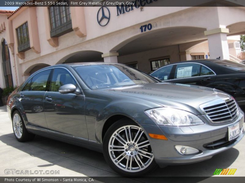 Flint Grey Metallic / Grey/Dark Grey 2009 Mercedes-Benz S 550 Sedan