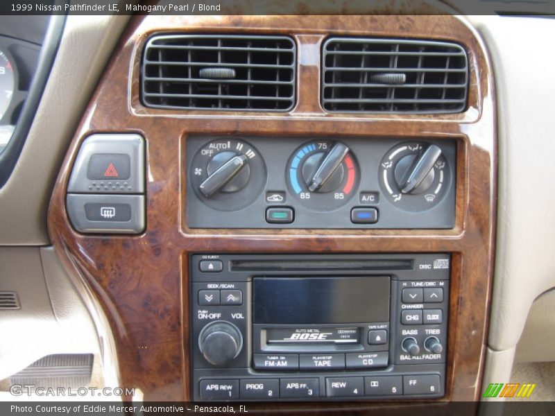 Controls of 1999 Pathfinder LE