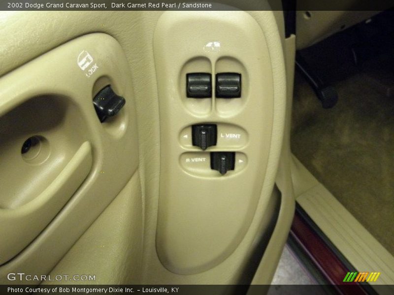 Dark Garnet Red Pearl / Sandstone 2002 Dodge Grand Caravan Sport
