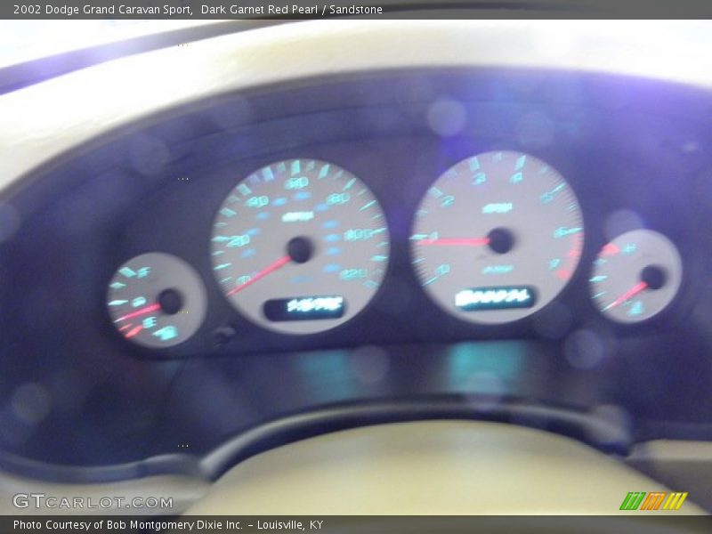 Dark Garnet Red Pearl / Sandstone 2002 Dodge Grand Caravan Sport