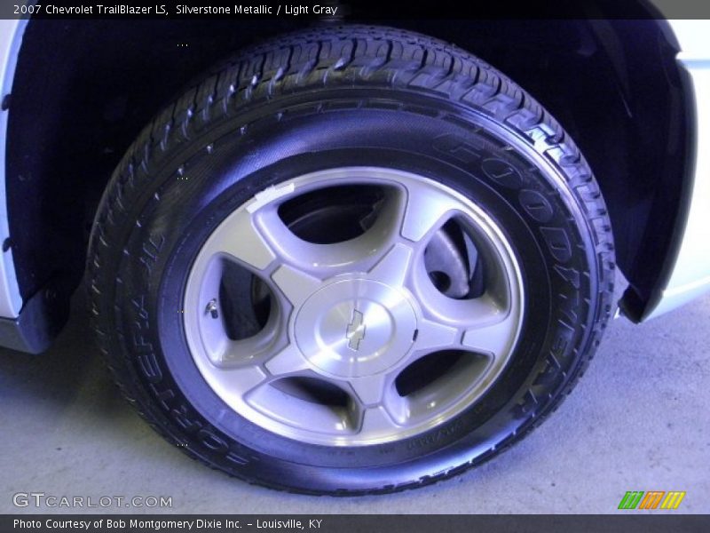 Silverstone Metallic / Light Gray 2007 Chevrolet TrailBlazer LS