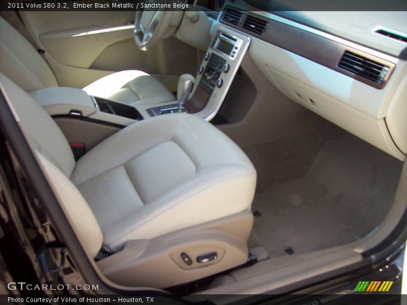 Ember Black Metallic / Sandstone Beige 2011 Volvo S80 3.2