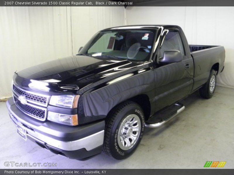 Black / Dark Charcoal 2007 Chevrolet Silverado 1500 Classic Regular Cab