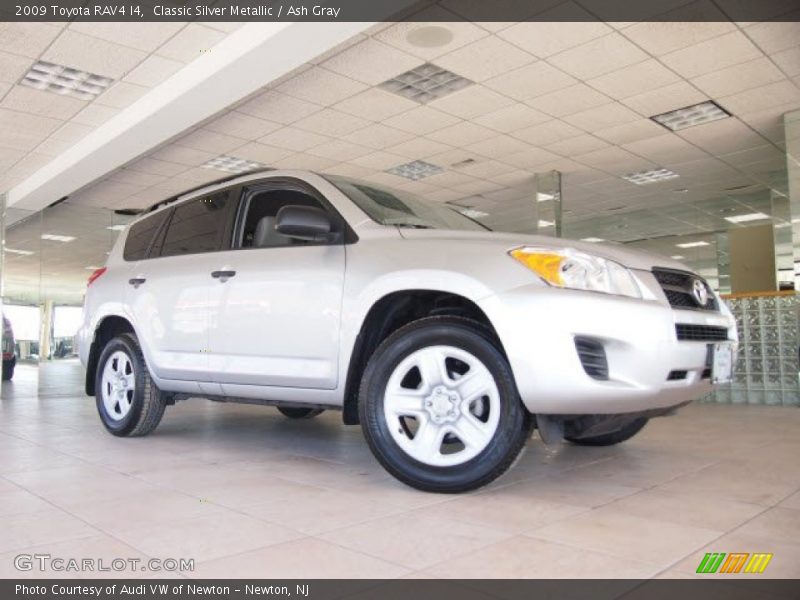Classic Silver Metallic / Ash Gray 2009 Toyota RAV4 I4