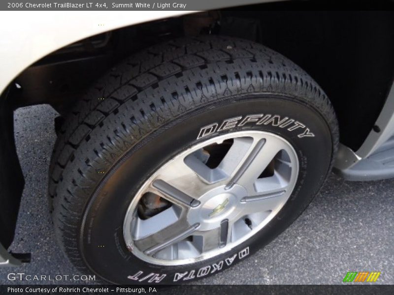 Summit White / Light Gray 2006 Chevrolet TrailBlazer LT 4x4