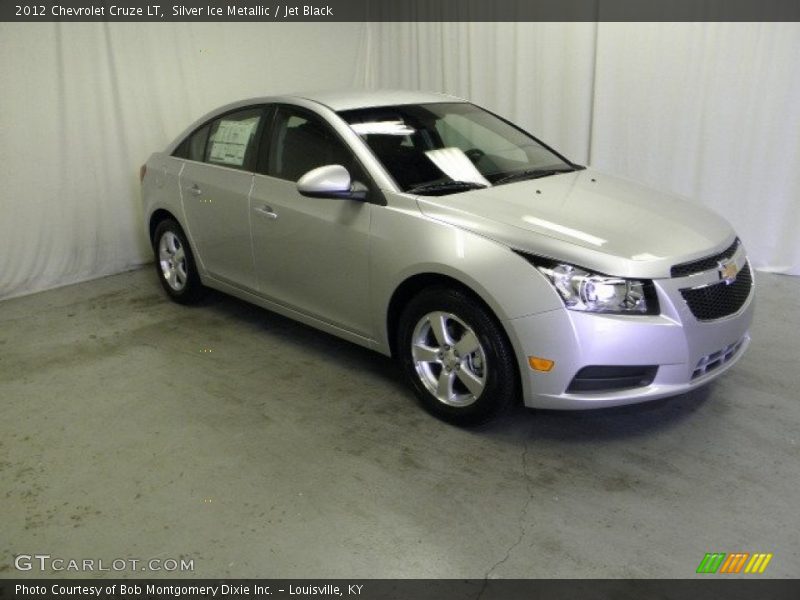 Silver Ice Metallic / Jet Black 2012 Chevrolet Cruze LT