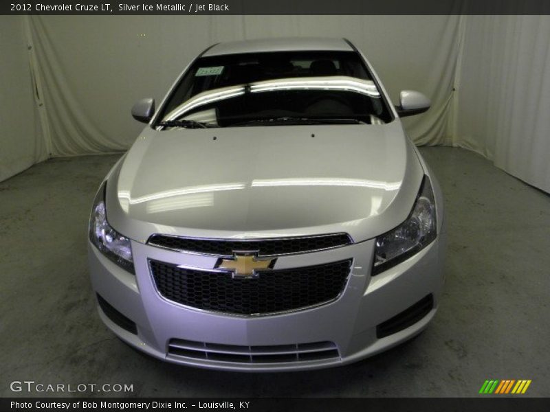Silver Ice Metallic / Jet Black 2012 Chevrolet Cruze LT