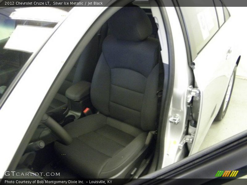 Silver Ice Metallic / Jet Black 2012 Chevrolet Cruze LT