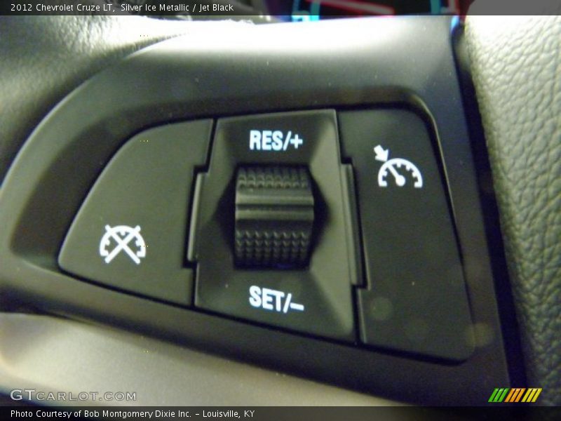 Silver Ice Metallic / Jet Black 2012 Chevrolet Cruze LT