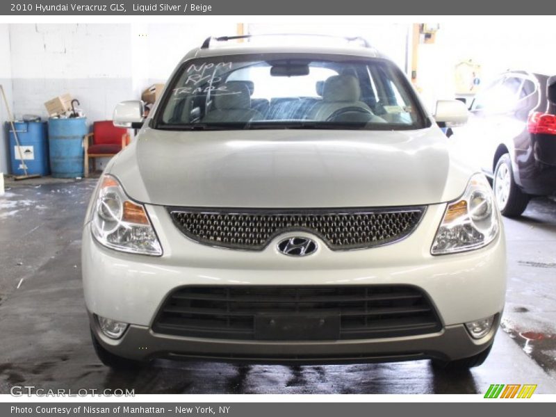 Liquid Silver / Beige 2010 Hyundai Veracruz GLS