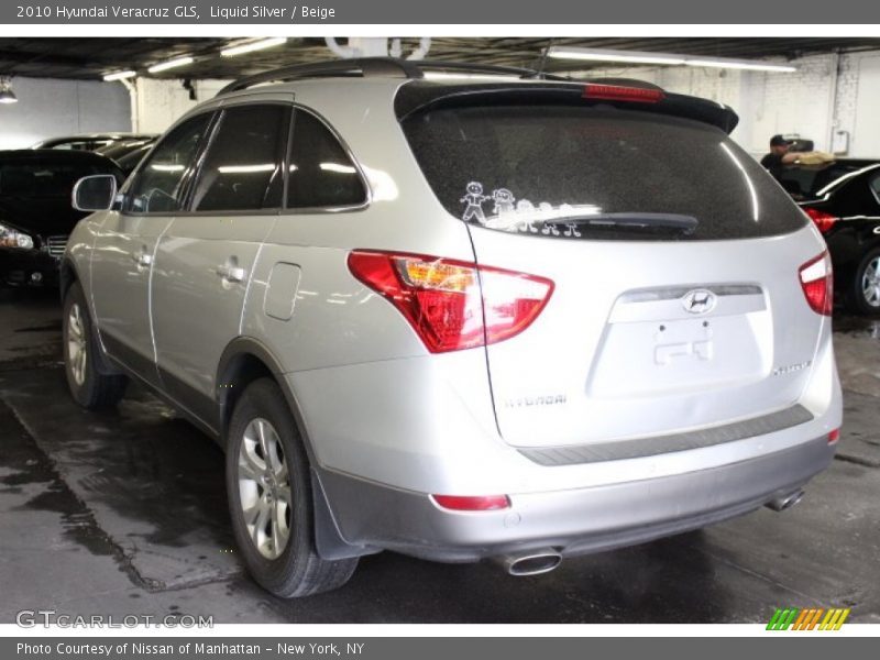 Liquid Silver / Beige 2010 Hyundai Veracruz GLS
