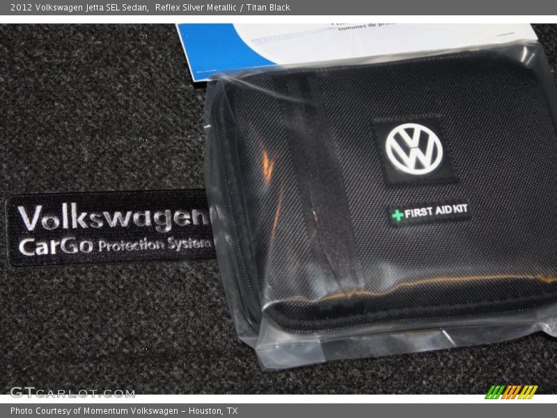 Reflex Silver Metallic / Titan Black 2012 Volkswagen Jetta SEL Sedan