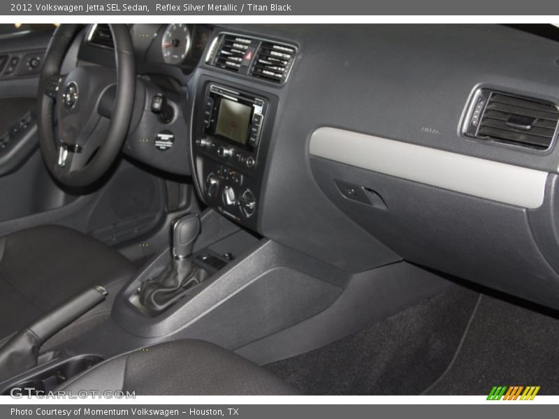 Reflex Silver Metallic / Titan Black 2012 Volkswagen Jetta SEL Sedan