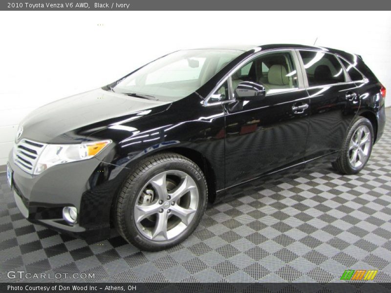 Black / Ivory 2010 Toyota Venza V6 AWD