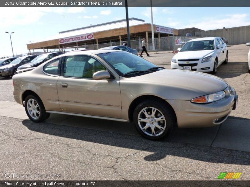 Sandstone Metallic / Neutral 2002 Oldsmobile Alero GLS Coupe
