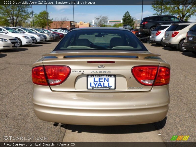 Sandstone Metallic / Neutral 2002 Oldsmobile Alero GLS Coupe