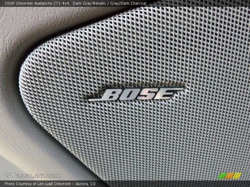 Dark Gray Metallic / Gray/Dark Charcoal 2006 Chevrolet Avalanche Z71 4x4