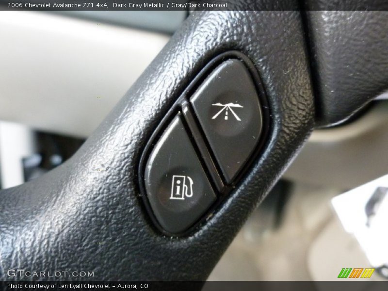 Dark Gray Metallic / Gray/Dark Charcoal 2006 Chevrolet Avalanche Z71 4x4