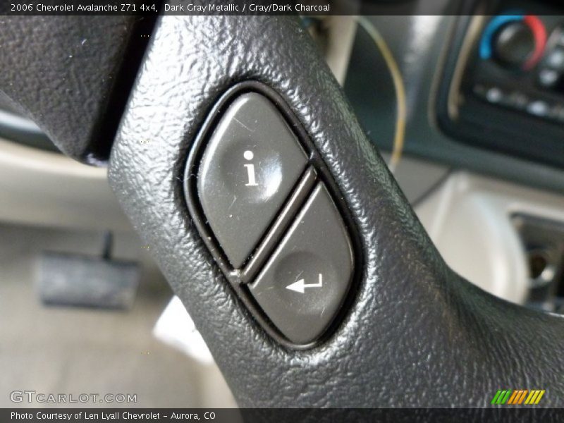Dark Gray Metallic / Gray/Dark Charcoal 2006 Chevrolet Avalanche Z71 4x4