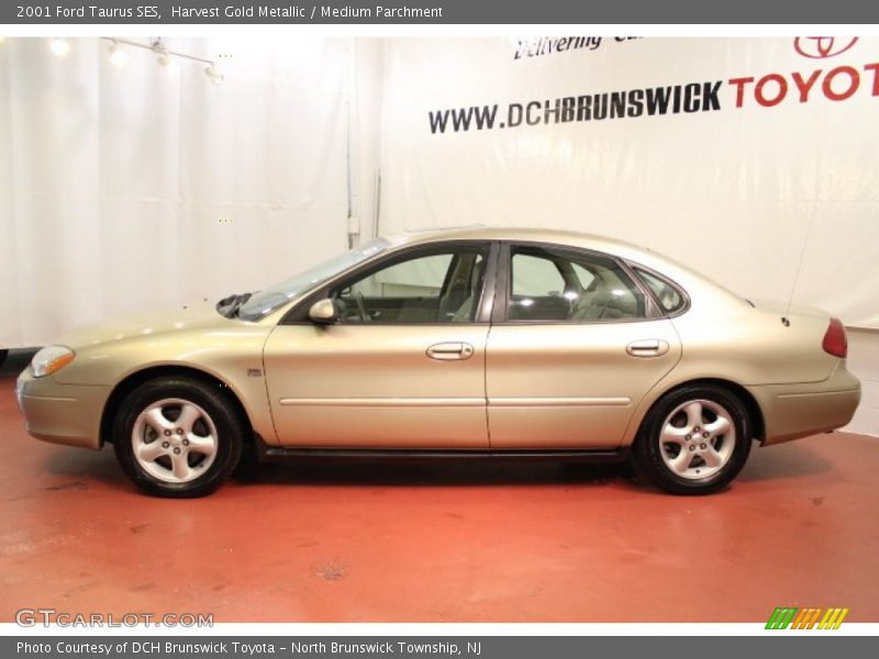 Harvest Gold Metallic / Medium Parchment 2001 Ford Taurus SES