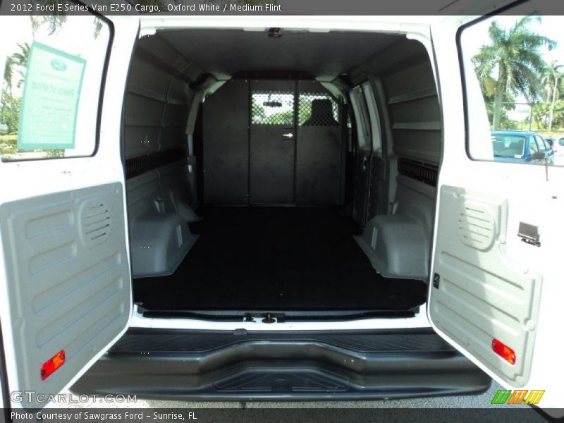 Oxford White / Medium Flint 2012 Ford E Series Van E250 Cargo