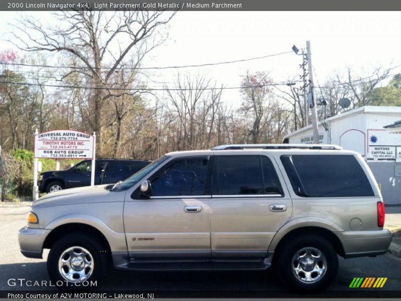 Light Parchment Gold Metallic / Medium Parchment 2000 Lincoln Navigator 4x4