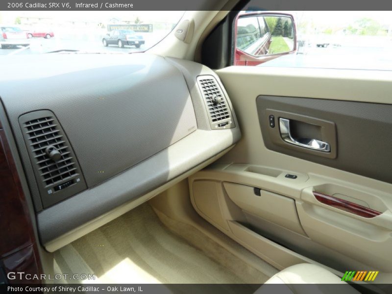 Infrared / Cashmere 2006 Cadillac SRX V6