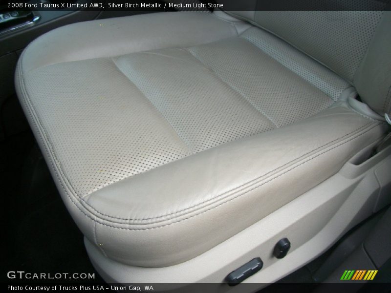 Silver Birch Metallic / Medium Light Stone 2008 Ford Taurus X Limited AWD
